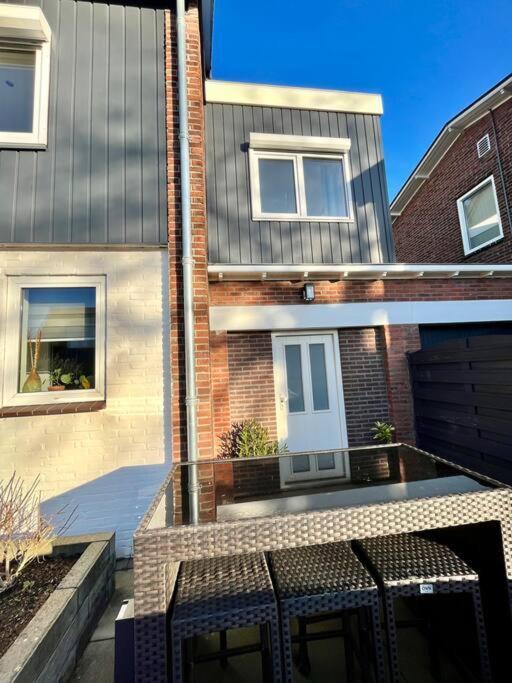 Tiny House In Center Aalsmeer I Close To Schiphol & Amsterdam ภายนอก รูปภาพ
